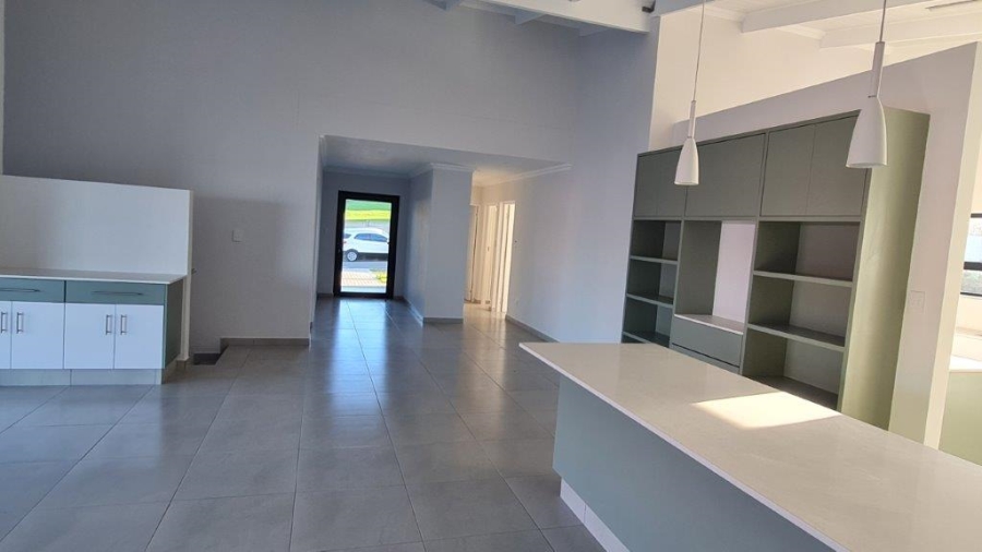 3 Bedroom Property for Sale in Dana Bay Western Cape